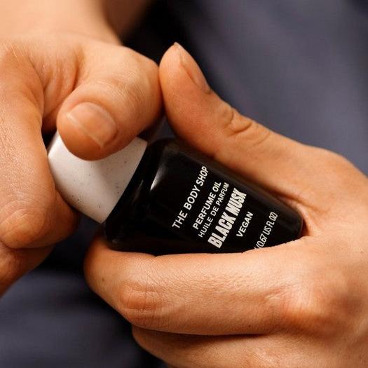 Black Musk Perfume Oil - Image 3
