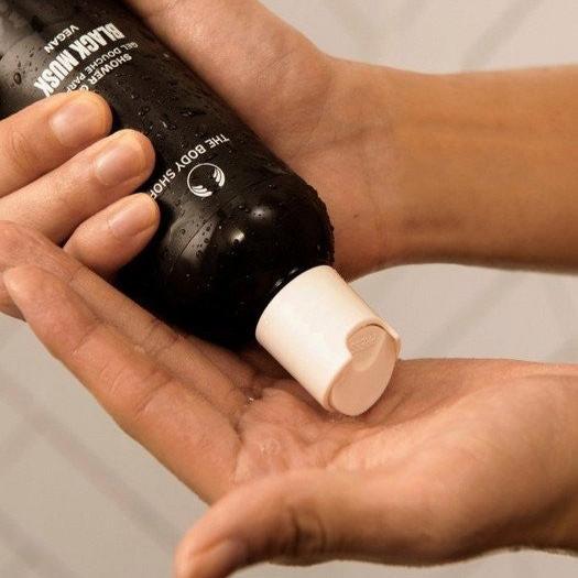 Black Musk Shower Gel - Image 3