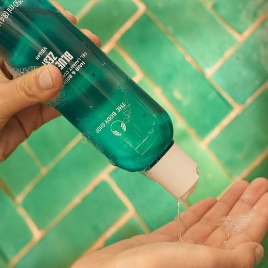 Blue Musk Zest Hair & Body Wash - Image 4