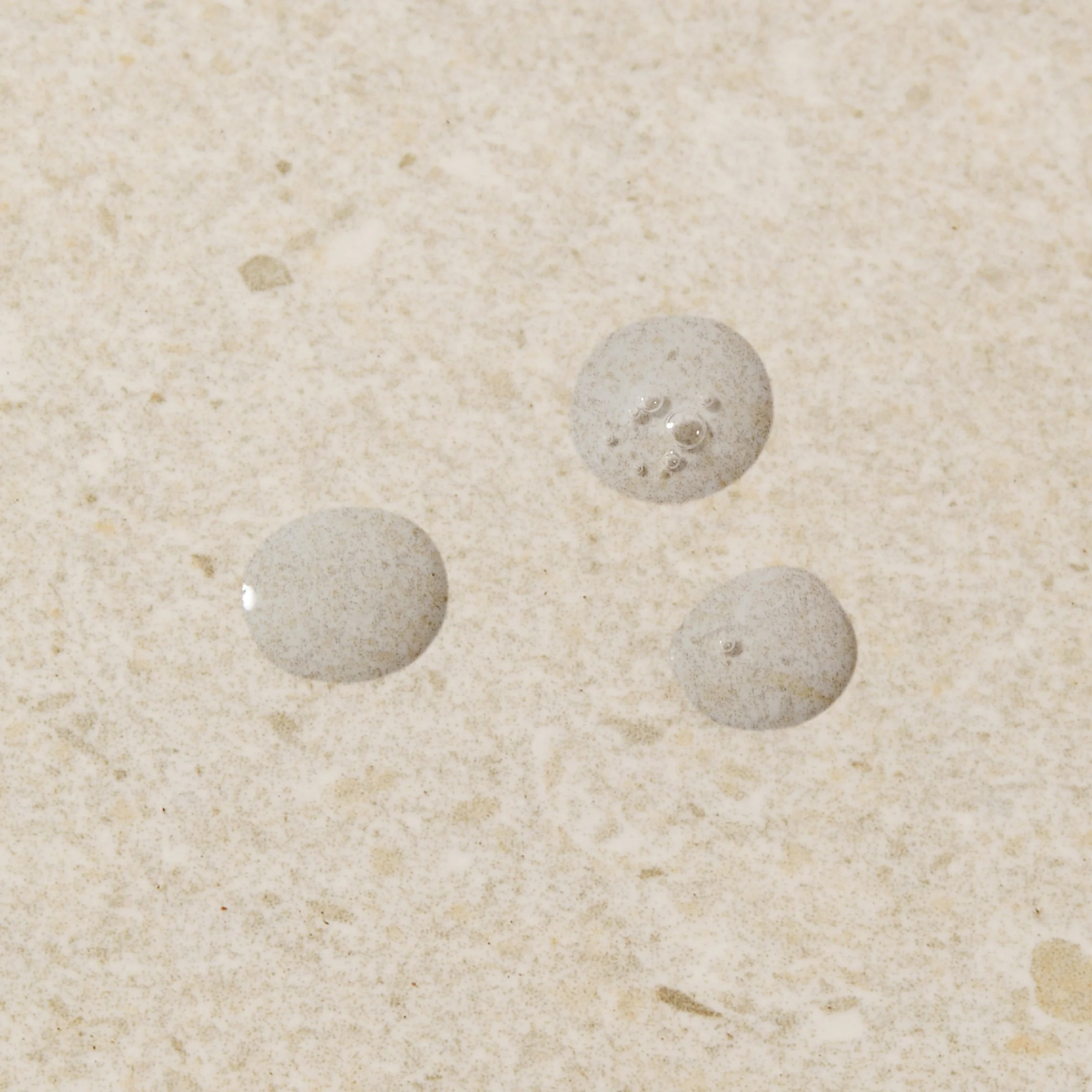 Seaweed Oil Balancing Toner - Image 4