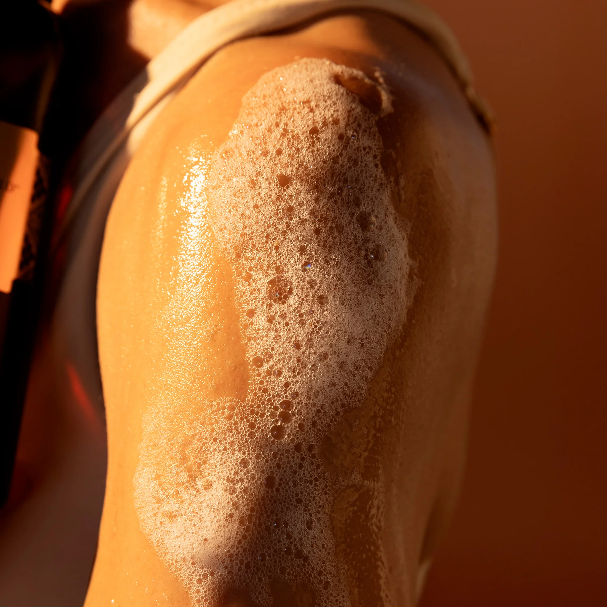 Secrets of the World Bulgarian Peony Body Wash - Image 2