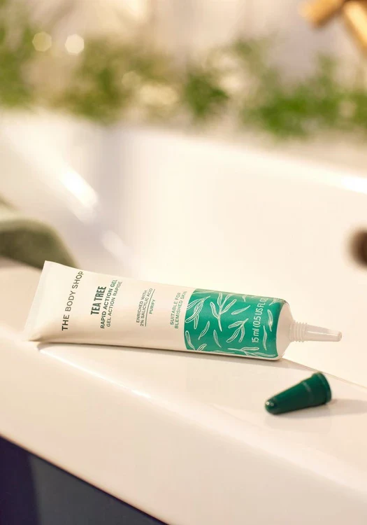 Tea Tree Rapid Action Gel - Image 2